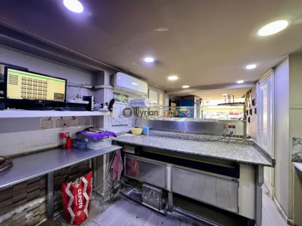 Tirane, njoftim Shitet Aktivitet Biznesi, “Xhamllik”, Tiranë 12.000 €