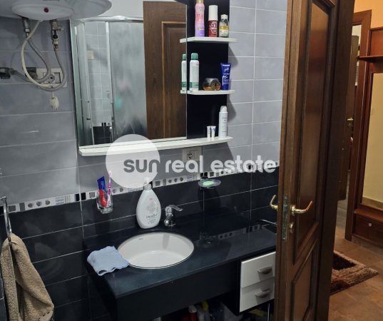 Shkoder, jepet me qera apartament 2+1+Ballkon Kati 7, 103 m² (XHABIJE)