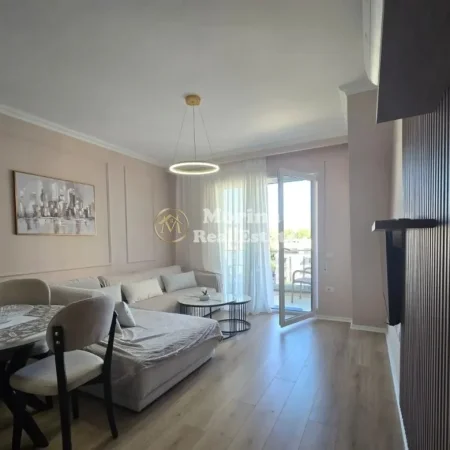 Qera | Apartament 2 + 1 | Astir | 600 €/muaj