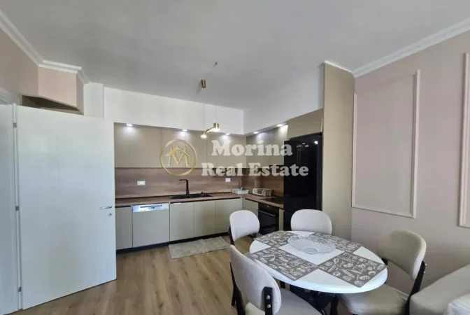 Qera | Apartament 2 + 1 | Astir | 600 €/muaj