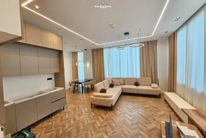 Tirane, jepet me qera apartament 1+1+Ballkon Kati 1, 70 m² 800 € (Kodra e Diellit)