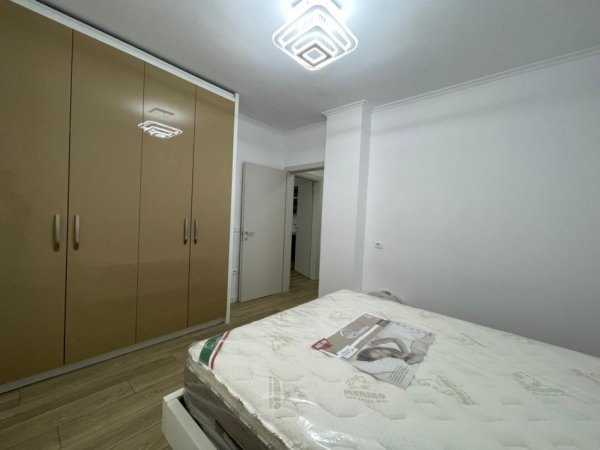 Tirane, jepet me qera apartament 2+1 Kati 3, 90 m² 800 € (Kodra e Diellit)