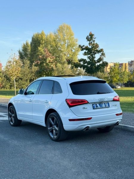 Tirane, shes makine Audi Q5 Nafte, e bardhë automatik Kondicioner 220.000 km 135.000 €