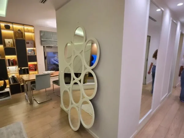 Tirane, shitet apartament 2+1 , 130 m² 399.000 € (Kompleksi Delijorgji)