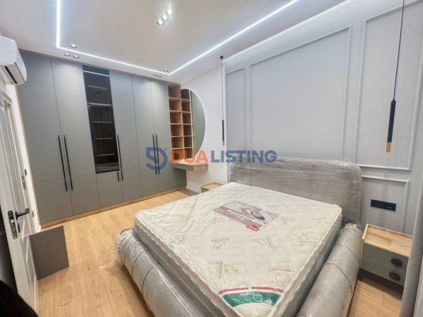 Tirane, jepet me qera apartament 1+1+Ballkon Kati 1, 65 m² 800 € (Kodra e Diellit)
