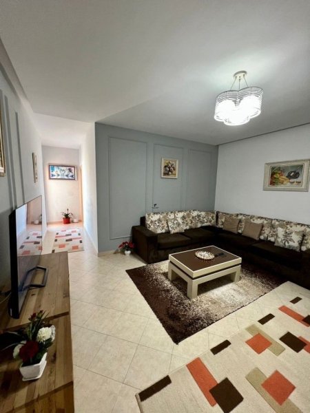 Tirane, shitet apartament 2+1 Kati 8, 89 m² 142.000 € (MISTO MANE)