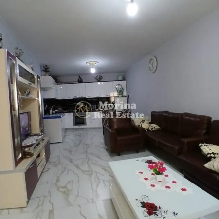 Tirane, shitet Vile 2+1 Kati 1, 390 m² 185.000 € (Shkoze – Lanabregas )