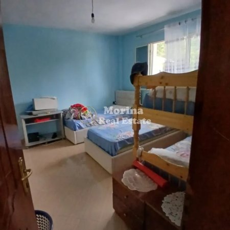 Tirane, shitet Vile 2+1 Kati 1, 390 m² 185.000 € (Shkoze – Lanabregas )