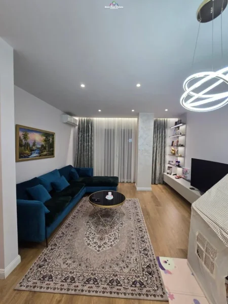 Tirane, jepet me qera apartament 2+1 Kati 6, 120 m² 1.500 € (abdyl frasheri)