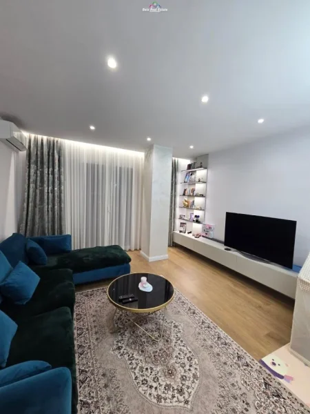 Tirane, jepet me qera apartament 2+1 Kati 6, 120 m² 1.500 € (abdyl frasheri)