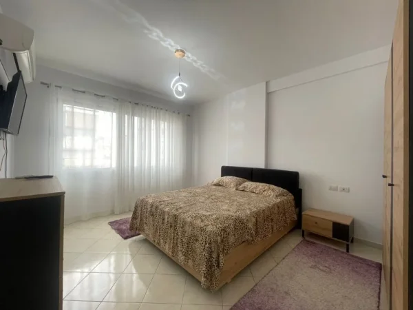 Tirane, jap me qera apartament 2+1 Kati 4, 100 m² 600 € 