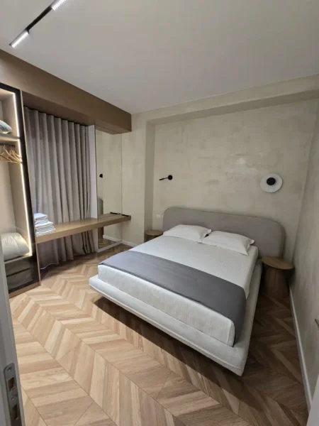 Tirane, shitet apartament 1+1+Ballkon Kati 3, 70 m² 220.000 € (Garden Building)