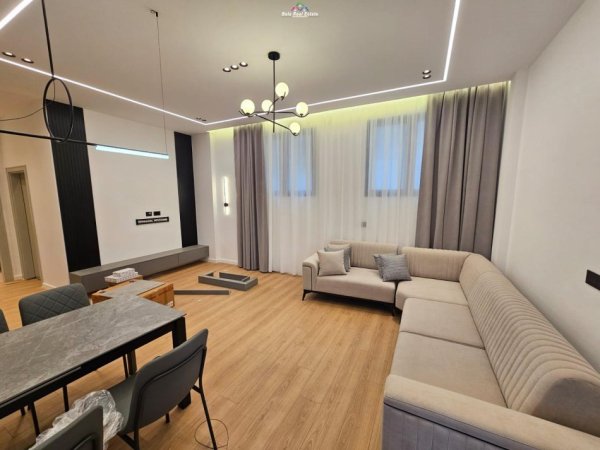Tirane, jepet me qera apartament 1+1+Ballkon Kati 1, 70 m² 800 € (kodra e diellit)