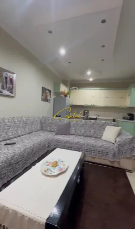 Tirane, shitet apartament 2+1 Kati 1, 92 m² 135.000 € (YZBERISHT)