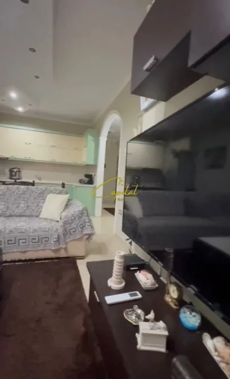 Tirane, shitet apartament 2+1 Kati 1, 92 m² 135.000 € (YZBERISHT)