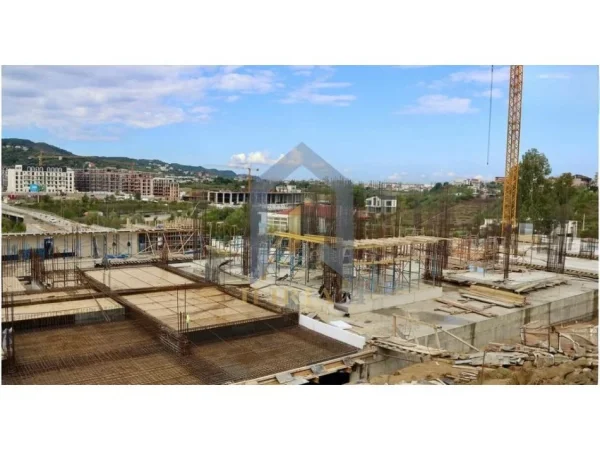 Tirane, shitet apartament 2+1+Ballkon Kati 0, 143 m² 250.897 € (Mjull Bathore By Long Hill Residence)