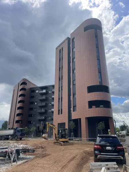 Tirane, shitet nga Pronari, pa-komision apartament 2+1+Ballkon Kati 2, 112 m² (Oasis residence)