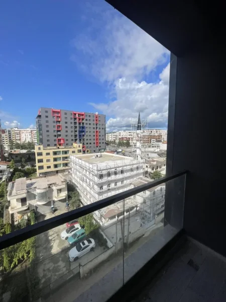 Tirane, shitet nga Pronari, pa-komision apartament 2+1+Ballkon Kati 2, 112 m² (Oasis residence)