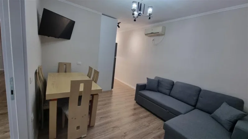 Tirane, jepet me qera apartament 1+1 Kati 7, 60 m² 530 € (Don Bosko shkolla Qazim Turdiu)