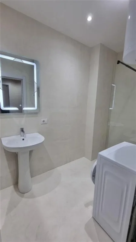 Tirane, jepet me qera apartament 1+1 Kati 7, 60 m² 530 € (Don Bosko shkolla Qazim Turdiu)