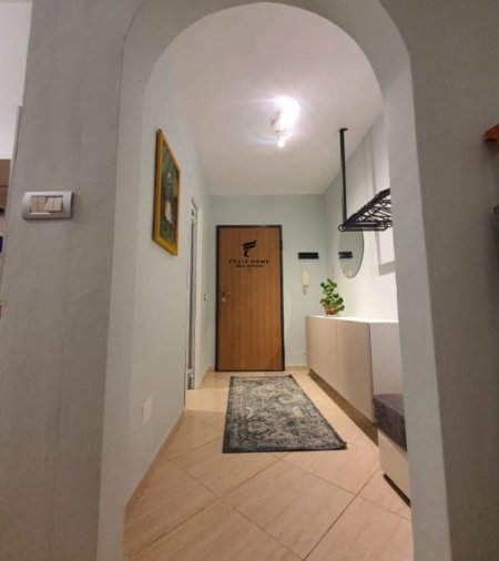 Tirane, jepet me qera apartament 2+1 Kati 6, 91 m² 600 € (ALI DEMI)