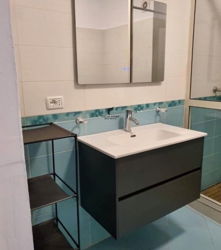 Tirane, jepet me qera apartament 2+1 Kati 6, 91 m² 600 € (ALI DEMI)