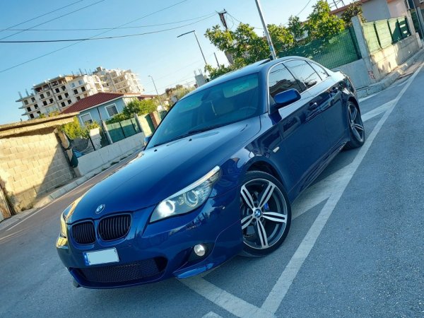 Vlore, shes makine BMW 528I 2009 Benzine/Gas Automat Benzin+Gaz, blu automatik Klima 206.000 km 10.000 €