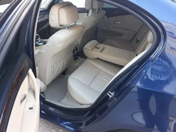 Vlore, shes makine BMW 528I 2009 Benzine/Gas Automat Benzin+Gaz, blu automatik Klima 206.000 km 10.000 €