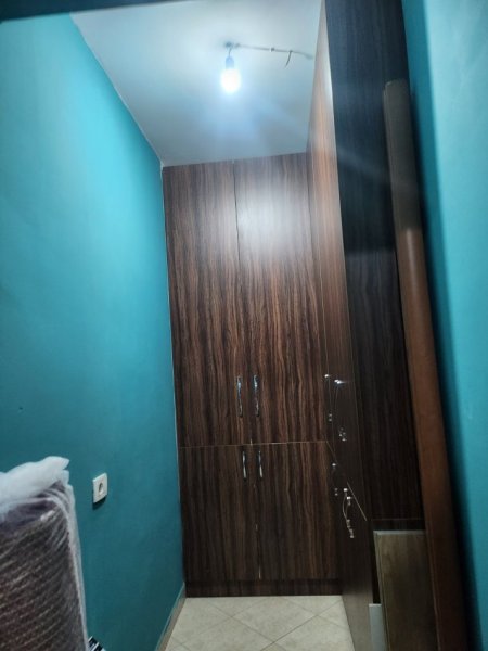 Tirane, jepet me qera apartament 2+1 , 83 m² 700 € (Rr, Vorpsi)