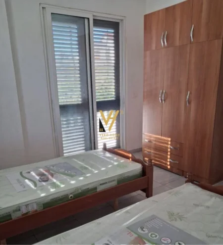 Tirane, jepet me qera apartament 2+1+Ballkon Kati 2, 120 m² 450 € (SHKOLLA E BASHKUAR)