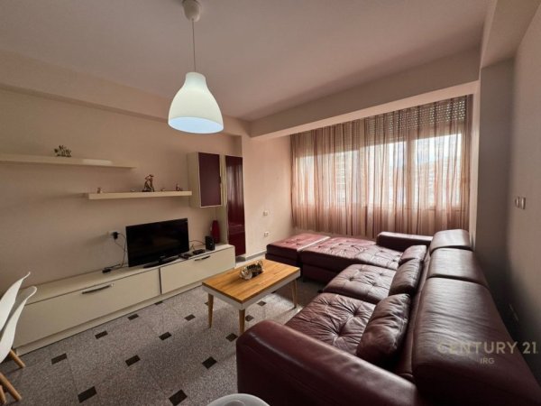 Tirane, shitet apartament 2+1 Kati 4, 91 m² 165.000 € (Vilat e Selites)