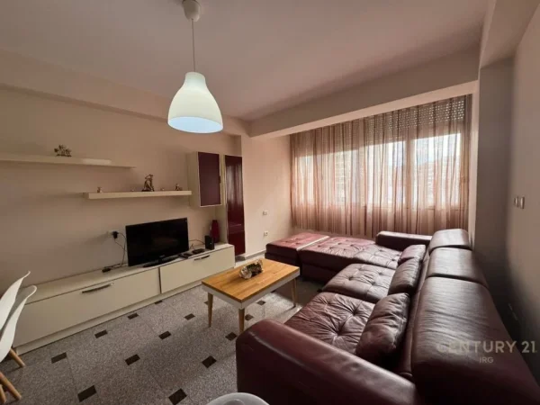 Tirane, shitet apartament 2+1 Kati 4, 91 m² 165.000 € (Vilat e Selites)