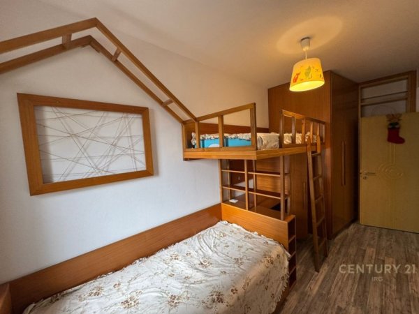 Tirane, shitet apartament 2+1 Kati 4, 91 m² 165.000 € (Vilat e Selites)