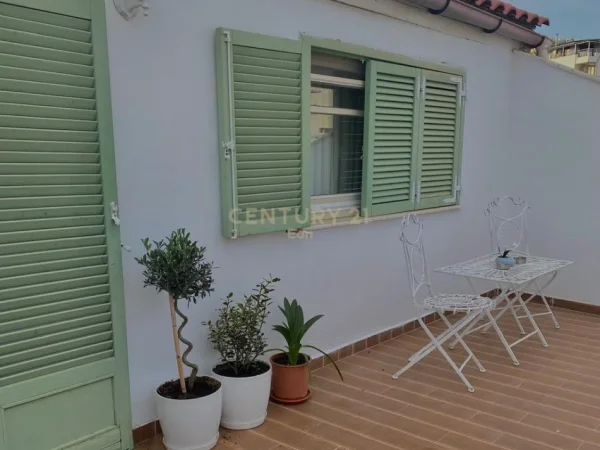 Durres, shitet apartament duplex 3+1+Aneks+Ballkon Kati 4, 183 m² 330.000 € (Qender , Durres)