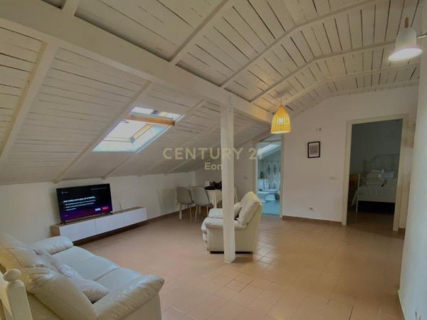 Durres, shitet apartament duplex 3+1+Aneks+Ballkon Kati 4, 183 m² 330.000 € (Qender , Durres)