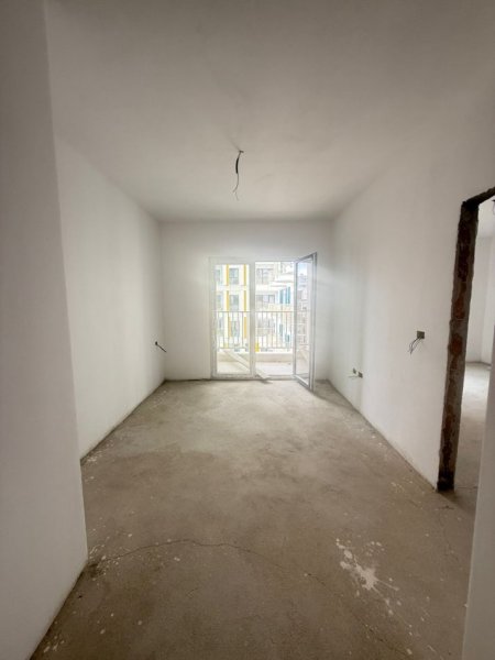 Tirane, jepet me qera apartament 1+1+Ballkon Kati 7, 60 m² 500 € (Zogu i Zi)