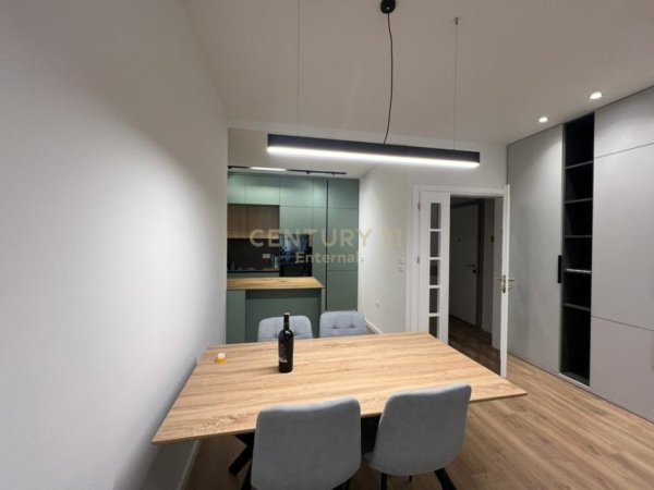 Tirane, shitet apartament 2+1 Kati 4, 125 m² 265.000 € (Fusha Aviacionit)