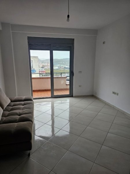 Tirane, shitet 1+1 Kati 8, 60 m² 78.000 € (Casa Italia)