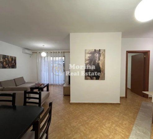 Tirane, jepet me qera apartament 2+1 Kati 7, 115 m² 550 € (Rruga Spiro Floqi)