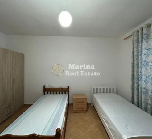 Tirane, jepet me qera apartament 2+1 Kati 7, 115 m² 550 € (Rruga Spiro Floqi)