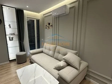 Tirane, jepet me qera apartament 1+1 Kati 3, 60 m² 550 € 