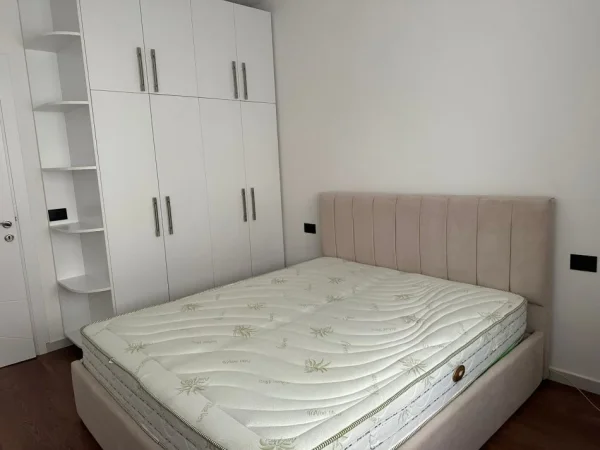 Tirane, shitet apartament 2+1 Kati 4, 67 m² 107.000 € (astir)