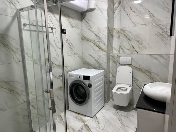 Tirane, shitet apartament 2+1 Kati 4, 67 m² 107.000 € (astir)