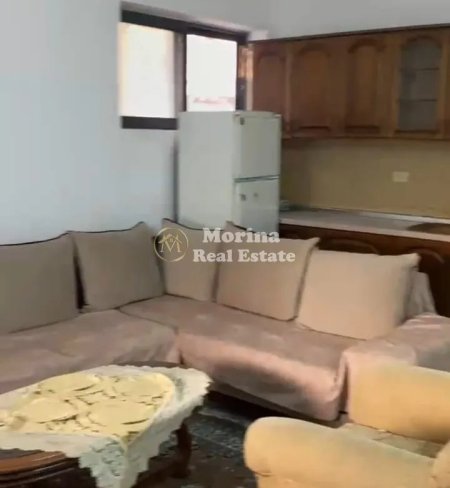 Tirane, jepet me qera shtepi 2+1 Kati 1, 65 m² 450 € (Rruga Slaudin Zorba)