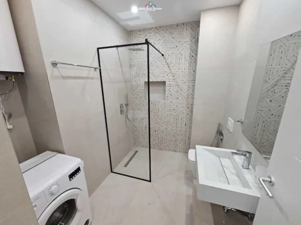 Tirane, jepet me qera apartament 2+1 Kati 2, 90 m² 800 € (kodra diellit)