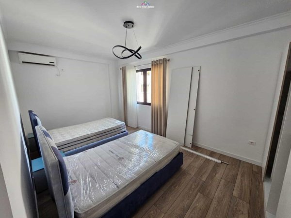 Tirane, jepet me qera apartament 2+1 Kati 2, 70 m² 800 € (kodra e diellit 1)