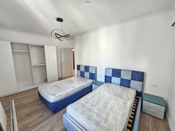 Tirane, jepet me qera apartament 2+1 Kati 2, 70 m² 800 € (kodra e diellit 1)