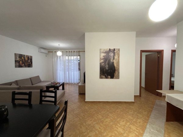 Tirane, jepet me qera apartament 2+1 Kati 7, 115 m² 550 € (ASTIR)
