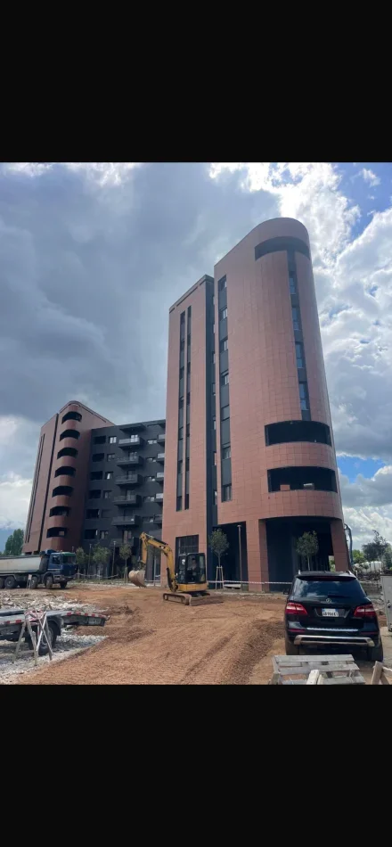 Tirane, shitet nga Pronari, pa-komision apartament 2+1+Ballkon Kati 5, 128 m² (Oasis residence)