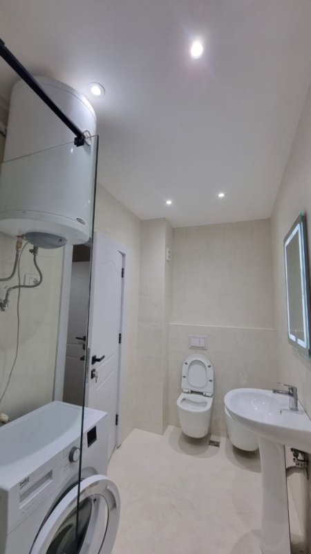 Tirane, jepet me qera apartament 2+1+Aneks+Ballkon Kati 7, 60 m² 530 € (Don Bosko)